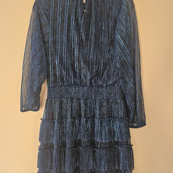 Blue Textured Tiered Mini Dress - Picture 2 of 4